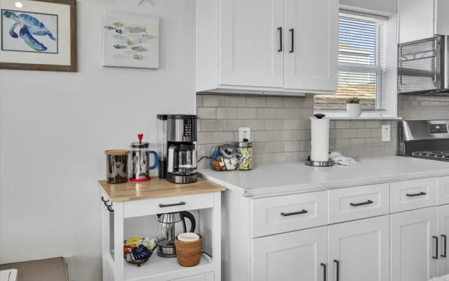 Newly Remodeled Home Minutes From Cruise Terminal