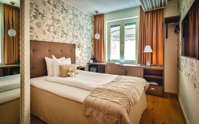 Freys Hotel