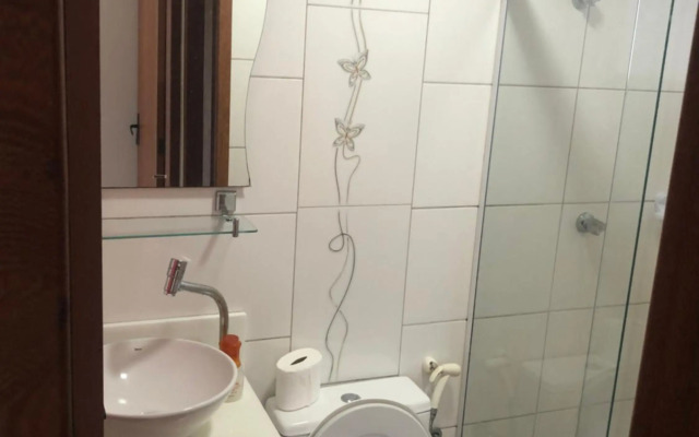 Apartamento aconchegante em condomínio fechado.