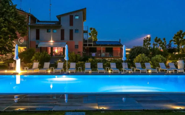 Residenza Cartiera 243