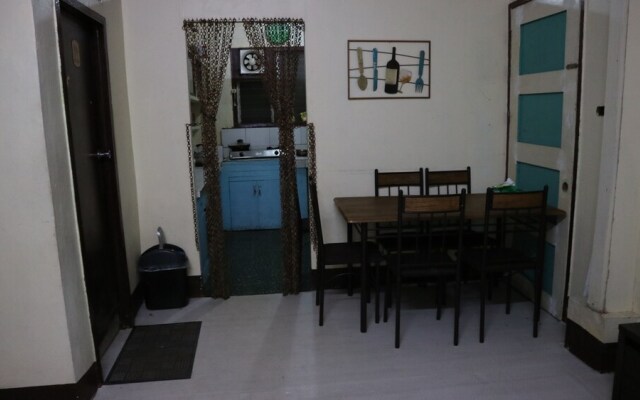 8Th Street Guesthouse Hostel