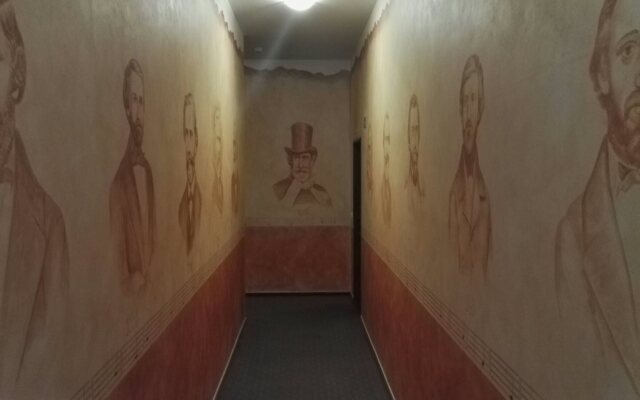 Hotel Nabucco