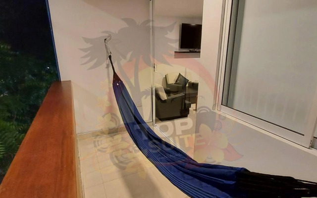 TOP SUITE Lugar encantador con parqueadero, internet 200Mgz