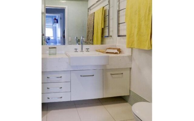 LinkHouse Majestic Mountain View