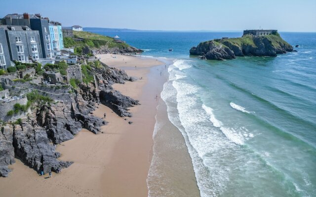Croft Court - 1 Bedroom Apartment - Tenby