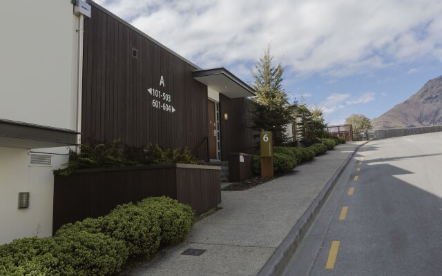 Queenstown Village Apartments