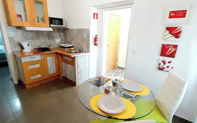 Tropicana Holiday Apartments