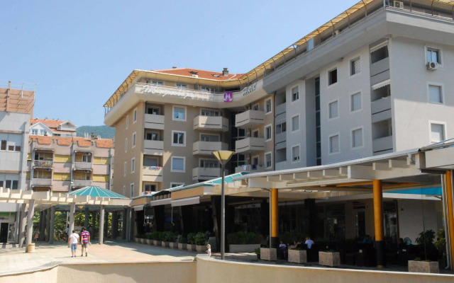 Hotel Magnolija