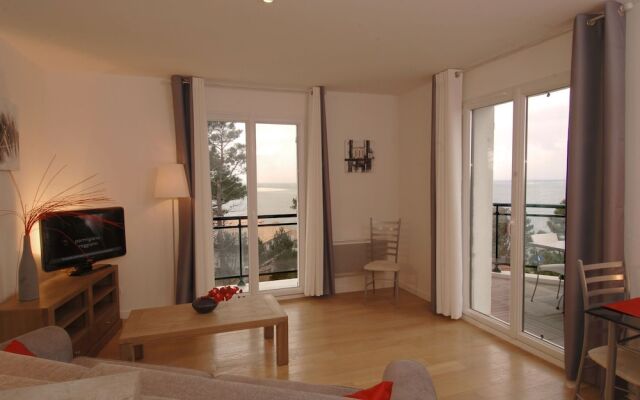 Apartment Next to Europe's Highest Dune, in Pilat