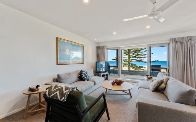 The Pavilions Beachfront Apartments