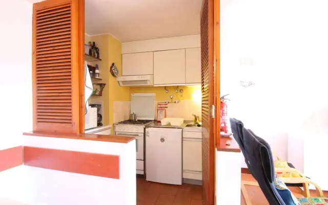 Sunny and Cozy Apartment by Lago Azul