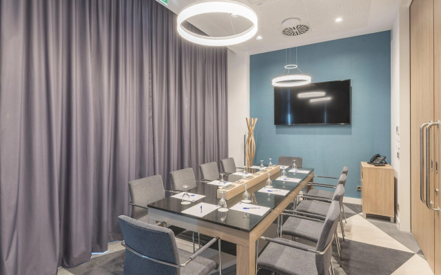 Premier Inn Freiburg City Süd Hotel