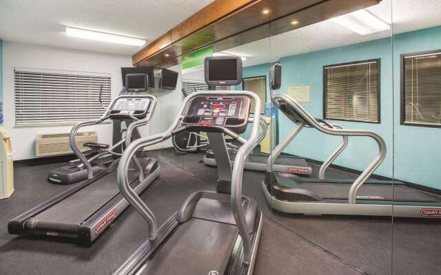 La Quinta Inn & Suites by Wyndham Erie