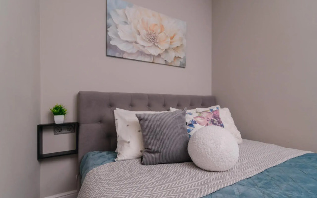 Апартаменты на бульваре Эйнштейна 1