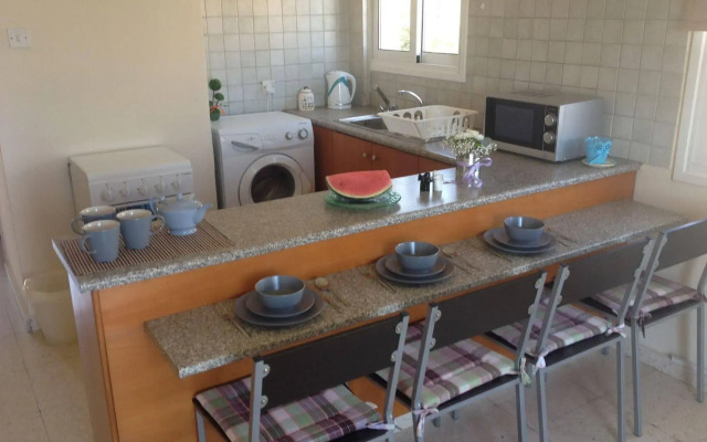 Themis Apartments