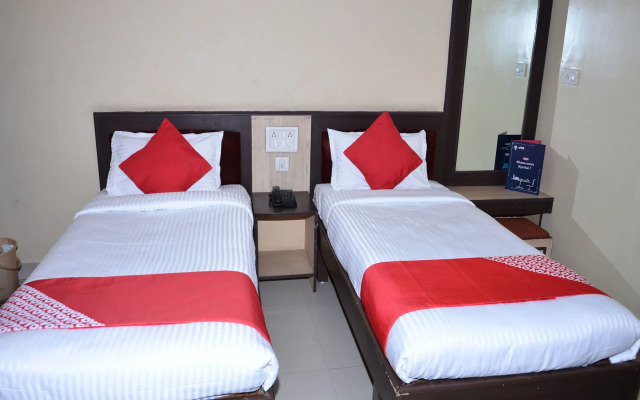 Hotel Rajlaxmi Palace by OYO Rooms