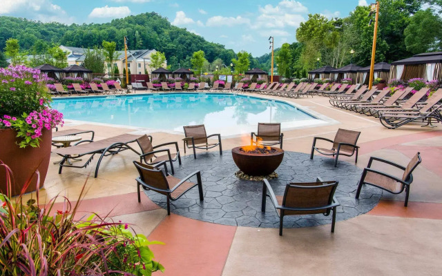 Harrah's Cherokee – A Caesars Rewards Destination