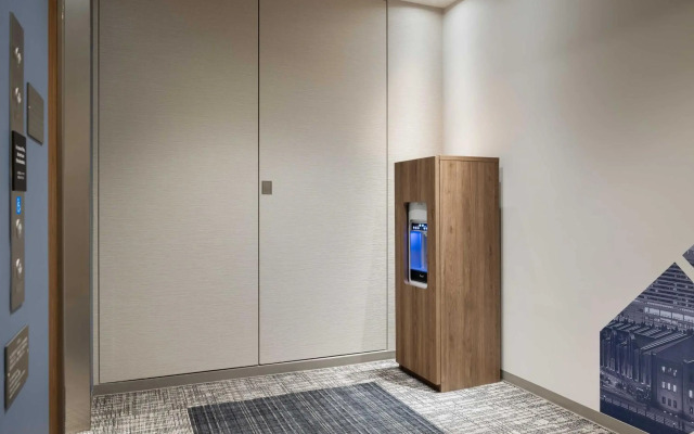 Four Points Flex by Sheraton Yokohama West