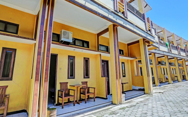 OYO 92387 Ratu Homestay Syariah