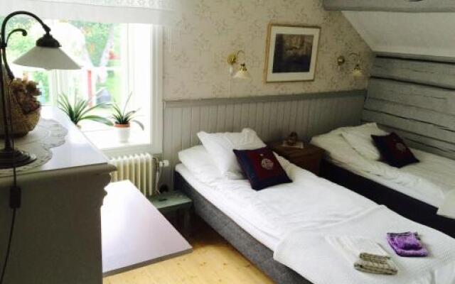 Wallhalla Bed & Breakfast