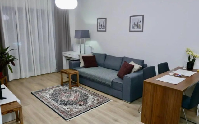 Sarmacka Apartment in Wilanów