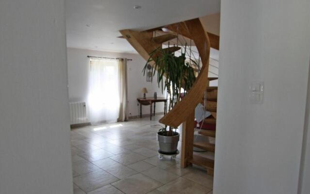 Gîte Champ-le-Duc, 5 pièces, 10 personnes - FR-1-589-335