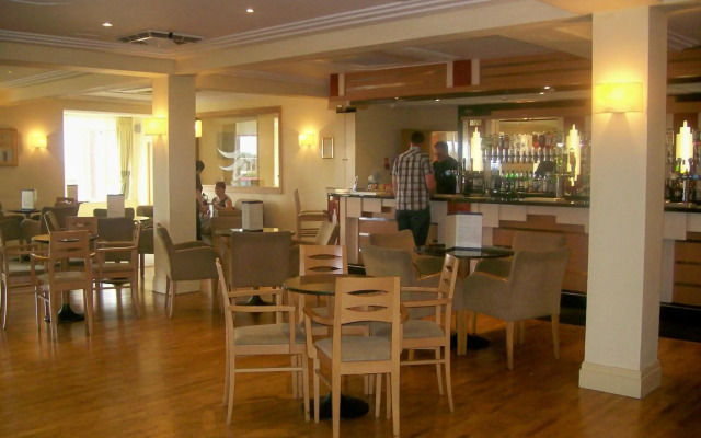 Carousel Hotel