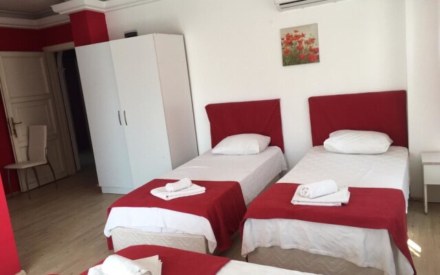 Alaçatı Sakız Ev Otel