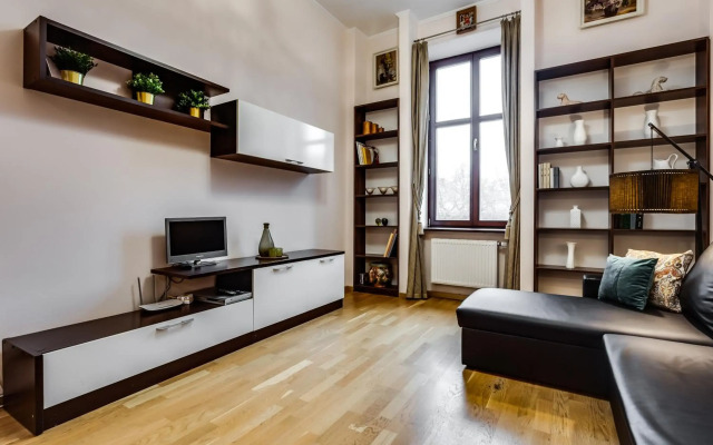 Stylish Apartment - Ivana Franka Street