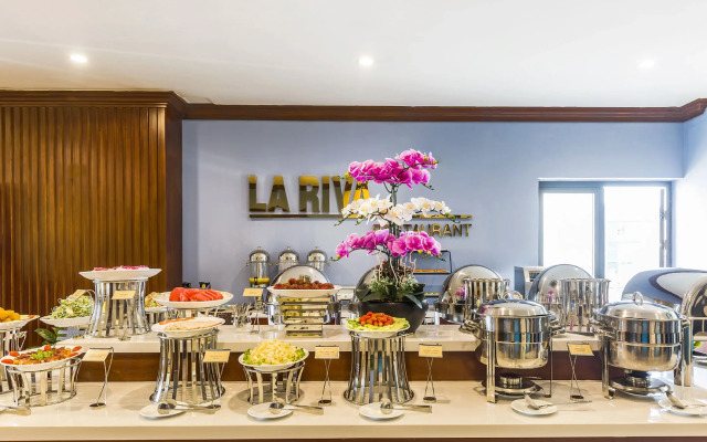 IBIZA Riverfront Da Nang Hotel
