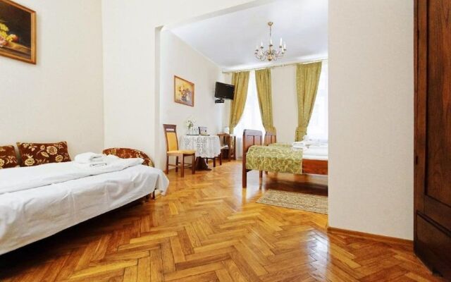 Aparthotel Camea