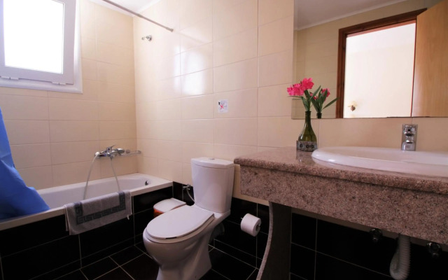 Ampavris Family Apartments
