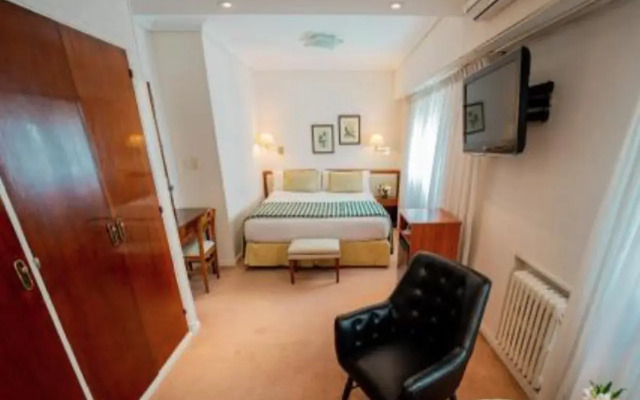 Hotel Iruna