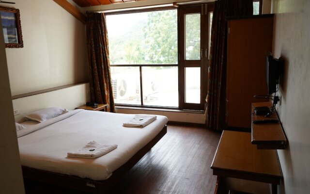 Hotel Lucky Star By OYO Rooms