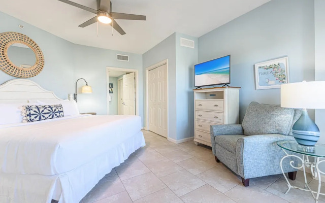 Westwinds 4779 - Flr9 - 2BR 2BA -