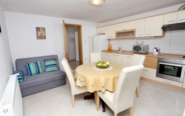 Davorka - 50m From the sea - A1