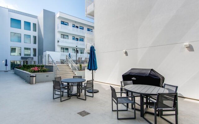 Lllume Posh Gulch View Penthouse Nash.pad 2 Bedroom Condo