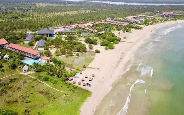 Marina Beach Passikudah