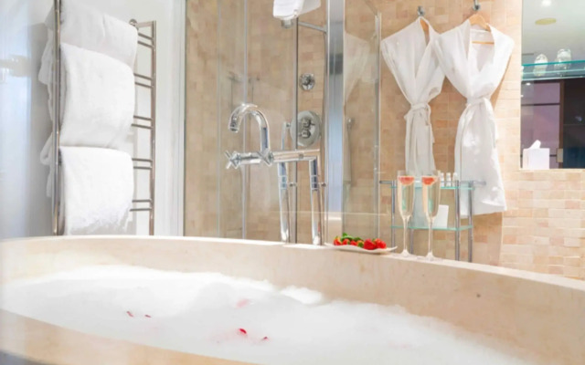 Cotswold House Hotel & Spa
