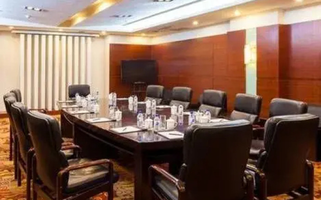 Changchun Celebrity Hotel