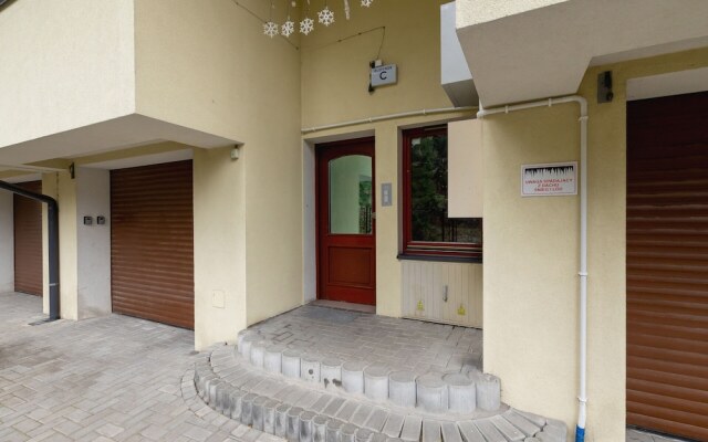Cozy Apartment in Zakopane by Renters