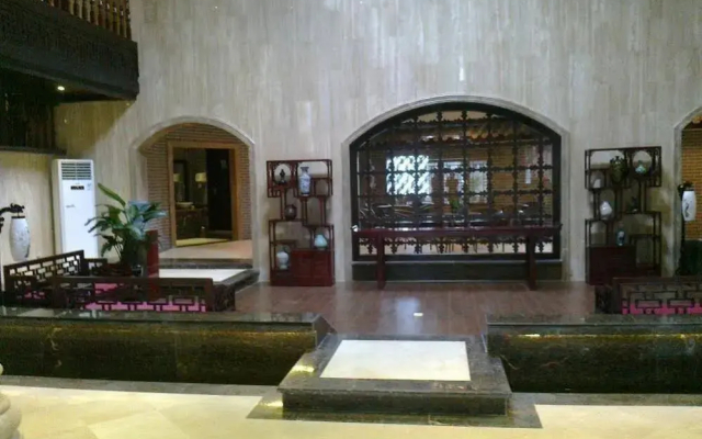 Lingxiu Impression Hotel Emei