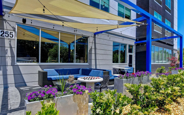 Tru by Hilton Rocky Mount