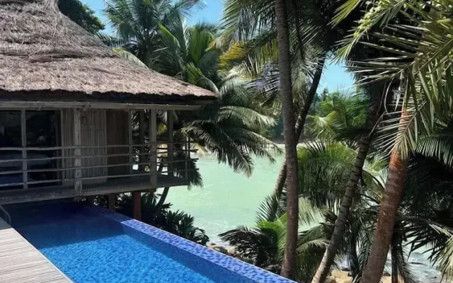 Lou Moon Eco-Luxury Resort