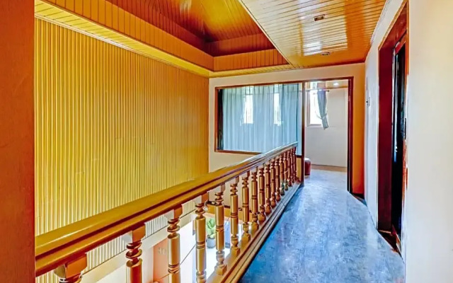 OYO 90475 Mirda Gratia Hotel