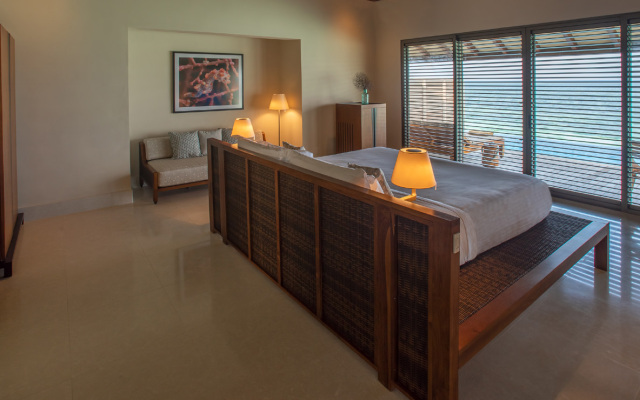 The Residence Maldives at Dhigurah Hotel