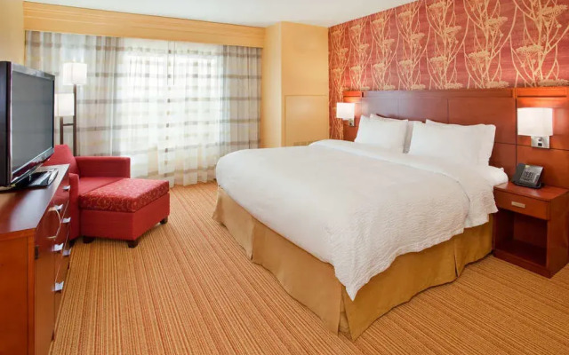 Courtyard Pittsburgh North/Cranberry Woods