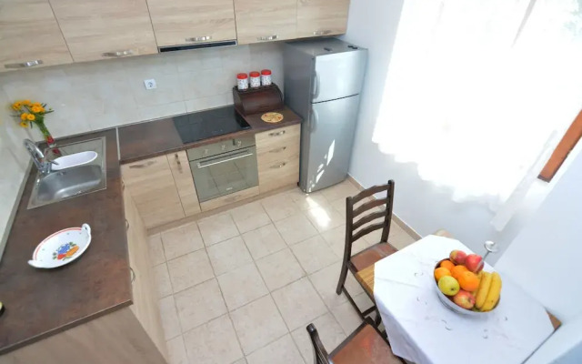 Apartments & Rooms Vanja