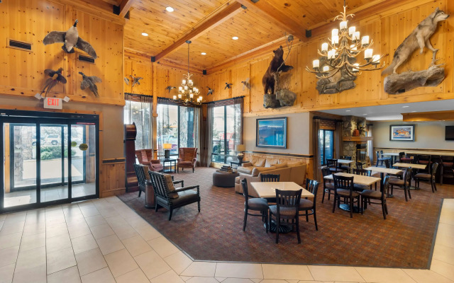 Best Western Plus Olympic Inn