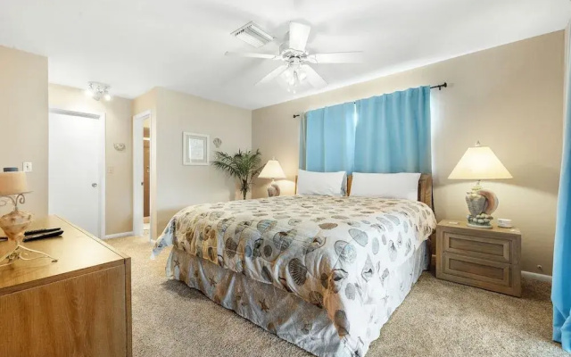 River Oasis by Distinctive Beach Rentals